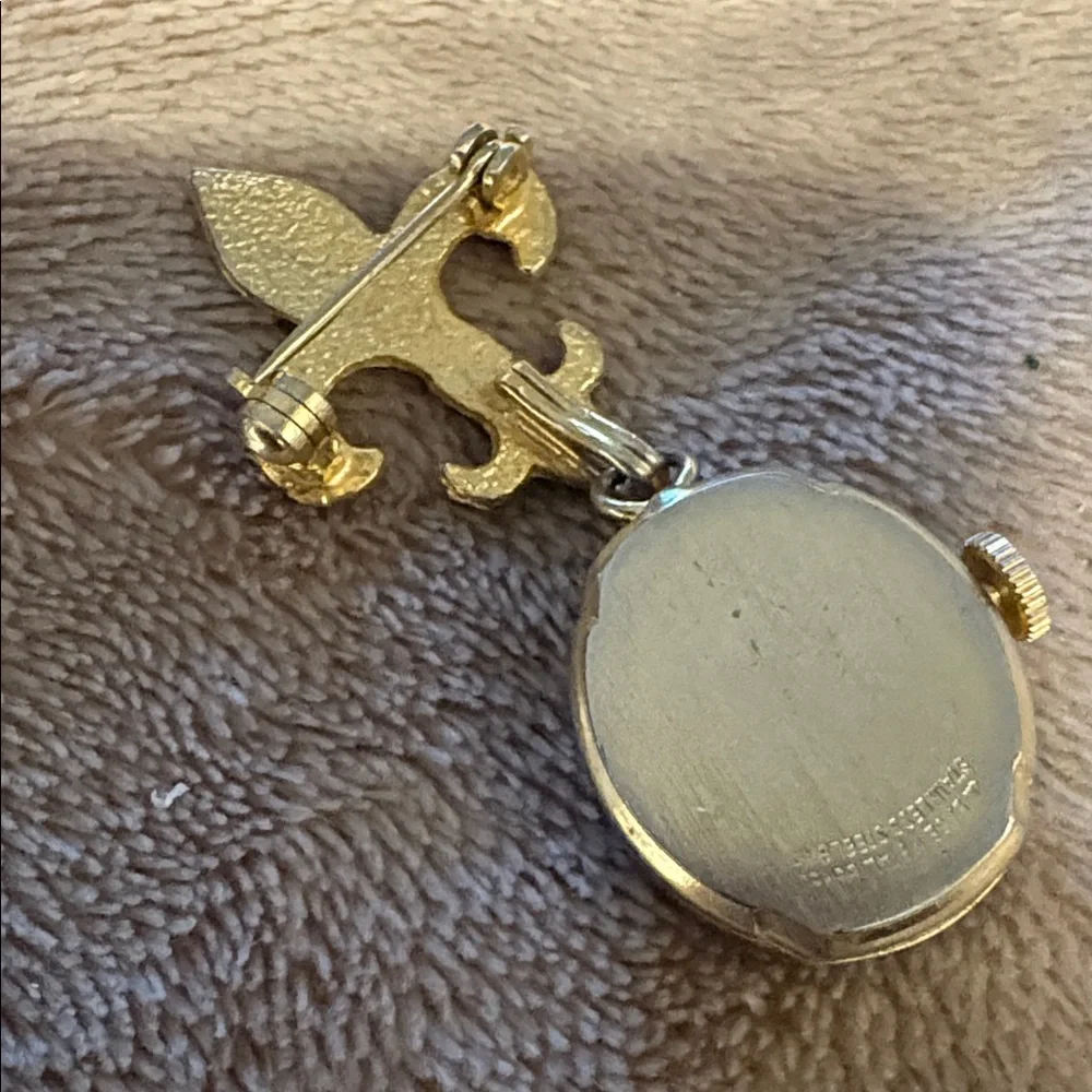 Vintage Fleur-de-Lis Brooch Watch - Picture 4 of 4